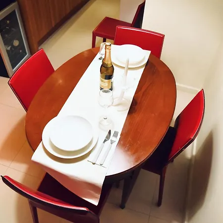 Daire Chic And Elegant In The Heart Of *