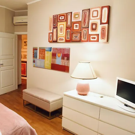 Daire Chic And Elegant In The Heart Of *