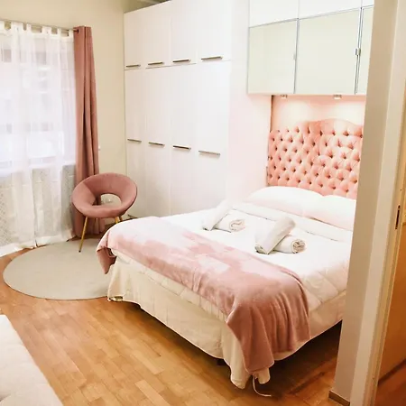 Chic And Elegant In The Heart Of